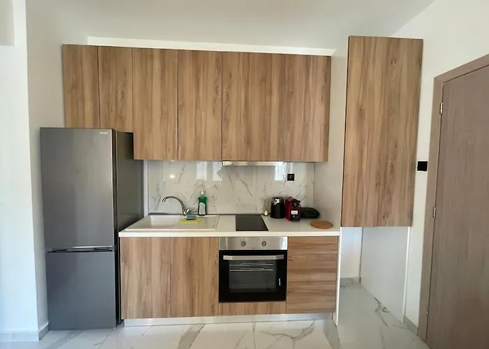 Luxury No1 Ladadika Apartment